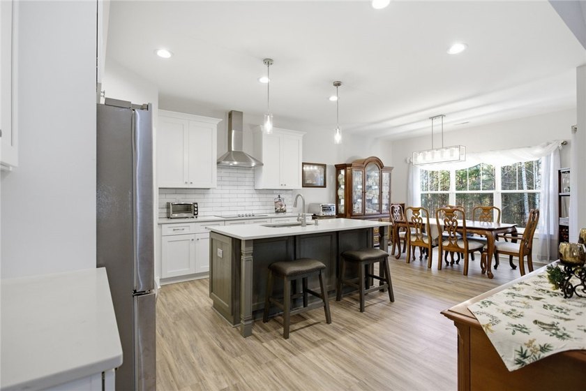 AVG POWER BILL OF $150/month on a 3300+ sqft house?! Take a - photo 10