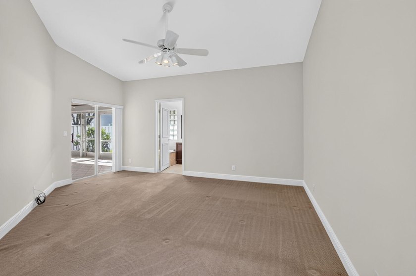 Watch the sunrise from this 3 bedroom-2 bath home on a LAKEFRONT - photo 23