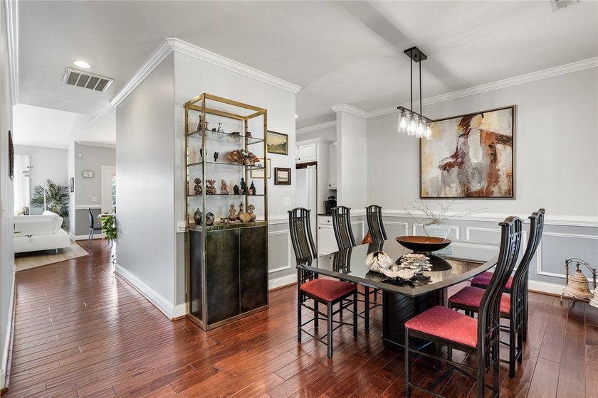 Welcome to Lexington Pointe, where everyday living feels like a - photo 6