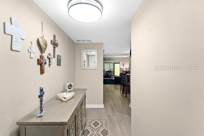 Amazing opportunity to live in the waterfront community of Marsh - photo 9