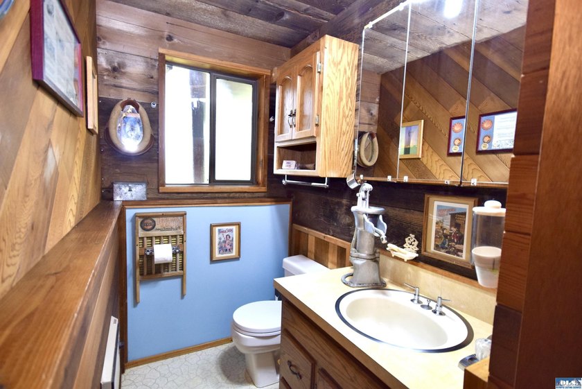 Step into a piece of local history with this remarkable property - photo 14