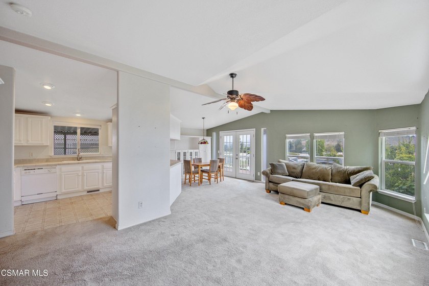 Excellent 55+ Camarillo Springs, Single-Story Retreat with views - photo 6