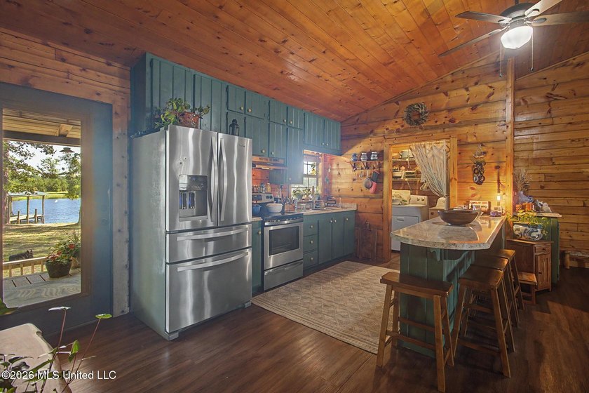Tucked away among the rolling hills of South Mississippi, this - photo 17