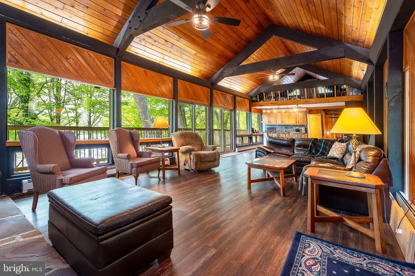 Beautiful stone lakefront home! This property has 2 parcels with - photo 20