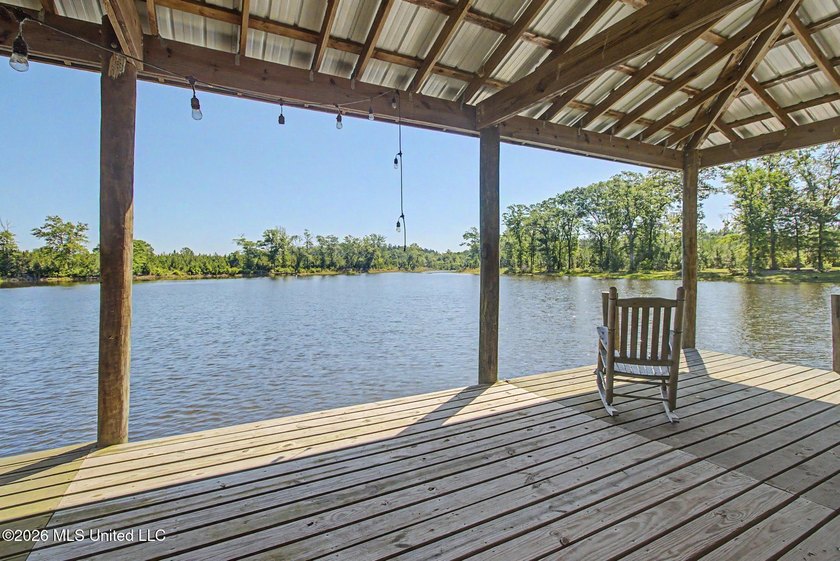 Tucked away among the rolling hills of South Mississippi, this - photo 30