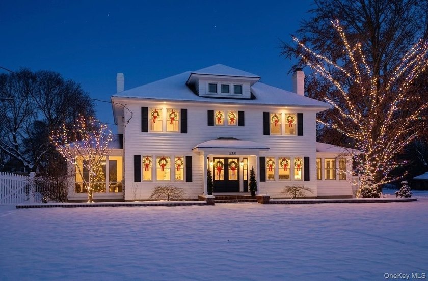 1928 Colonial in Riverhead - Tesla Solar Roof, 3-Car Heated - photo 6
