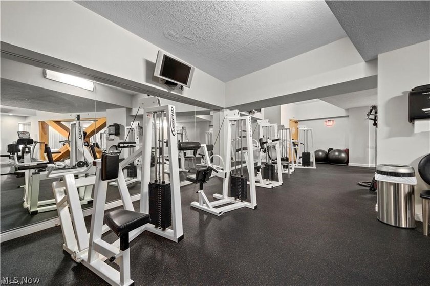 City living at its finest. This sophisticated 1-bedroom, 1-bath - photo 16
