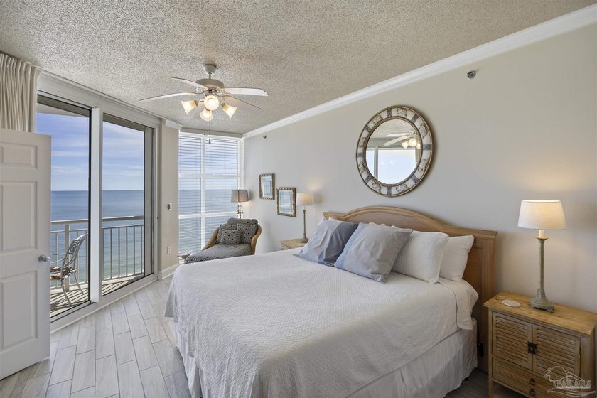 STUNNING Gulf Front Condominium with Breathtaking Views! Welcome - photo 22