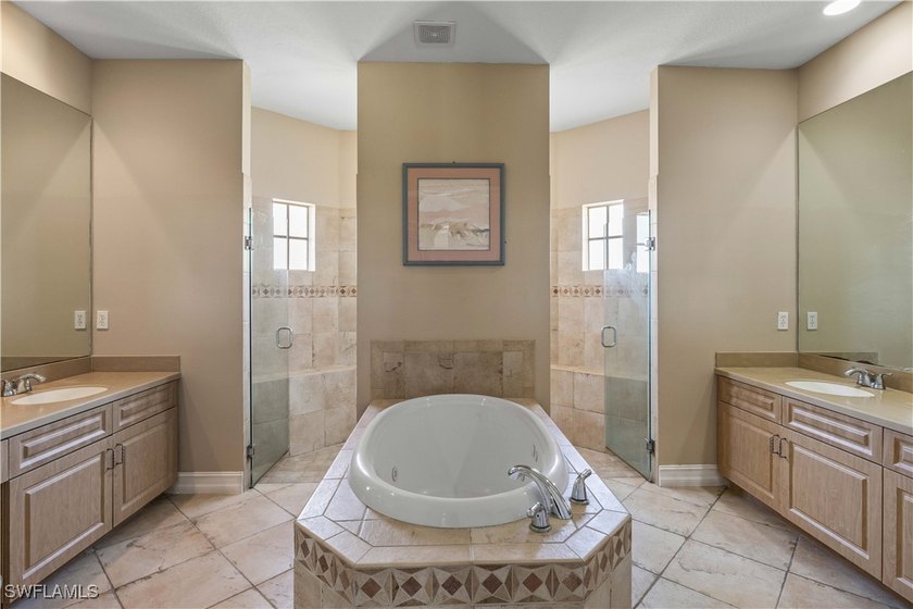 Gulf-access canal frontage - Brand-new pool &amp; spa - Dual-zone - photo 28