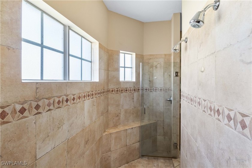 Gulf-access canal frontage - Brand-new pool &amp; spa - Dual-zone - photo 29