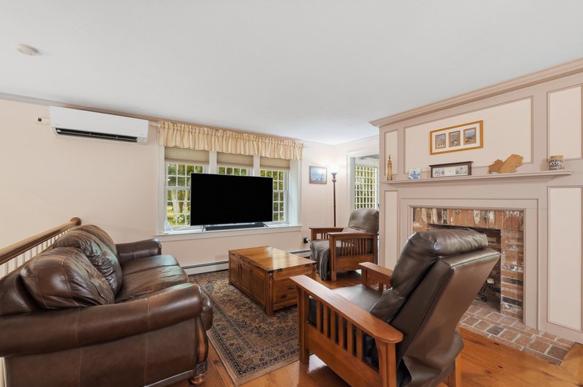 Step into a home that instantly feels warm, welcoming &amp; timeless - photo 9