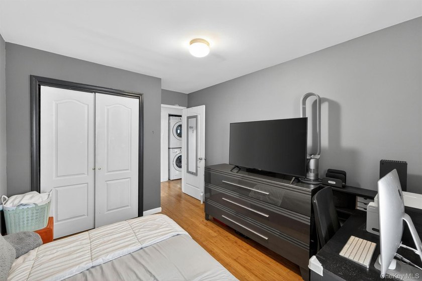 Welcome to your new home at the Parkside Condominiums Complex! - photo 10