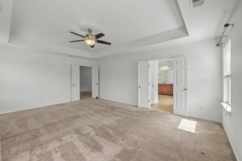 Stop scrolling! Your dream family home is here! Nestled on a - photo 21