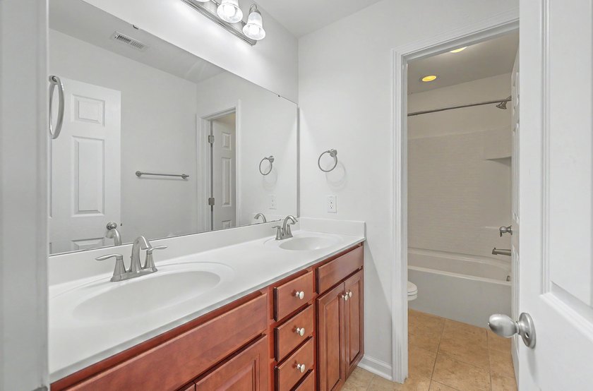 Stop scrolling! Your dream family home is here! Nestled on a - photo 33