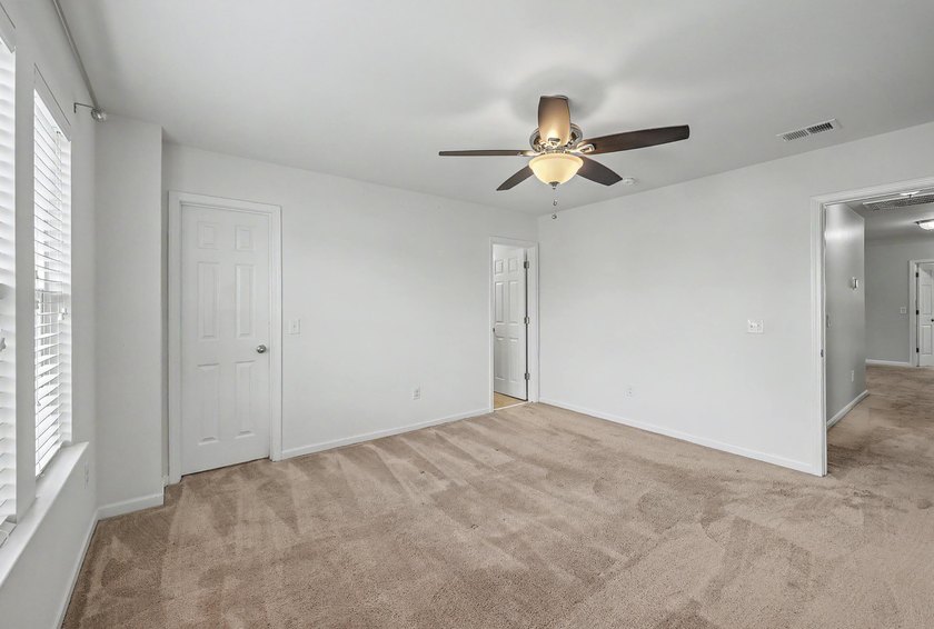 Stop scrolling! Your dream family home is here! Nestled on a - photo 36