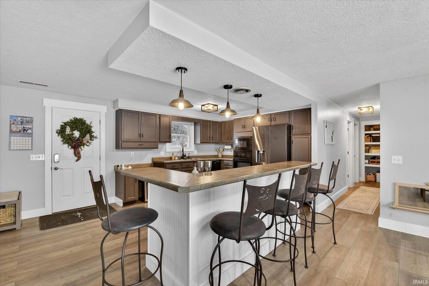 Dallas Bay Estates is one of the best lake neighborhoods you - photo 7