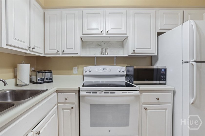 Price Improvement, now $210,000! Welcome to 12300 Apache Avenue - photo 11