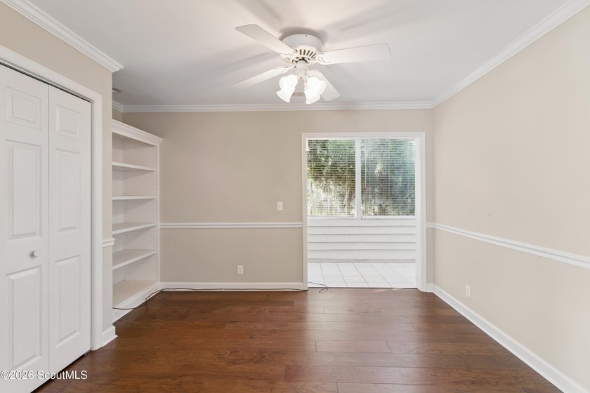 Welcome home to this inviting single-level cottage tucked away - photo 13