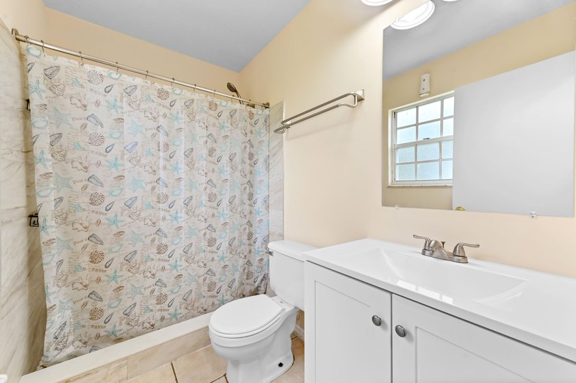 Step into this beautifully updated 3-bedroom, 2-bath home - photo 13