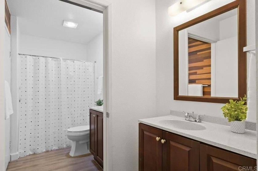 Welcome to your beautifully reimagined retreat in the heart of - photo 3