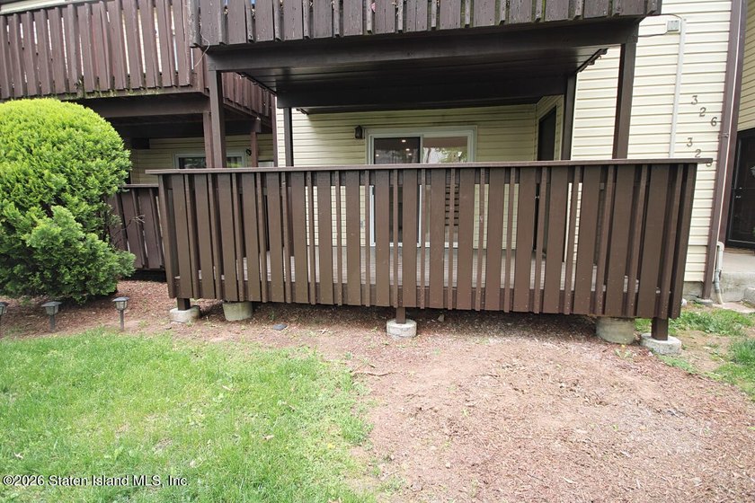 NO NEED TO RENT WHEN YOU CAN OWN THIS BEAUTIFUL NEWLY RENOVATED - photo 2