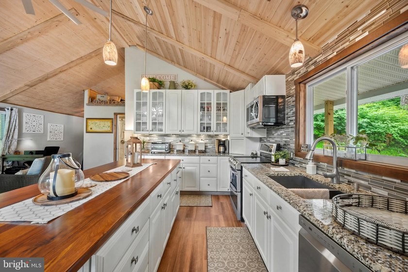 Escape to your own waterfront retreat on the beautiful - photo 11