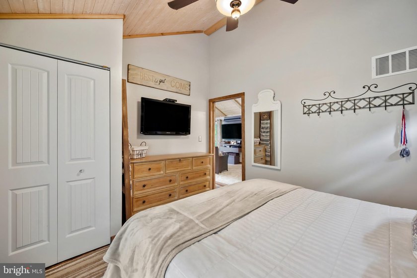 Escape to your own waterfront retreat on the beautiful - photo 17