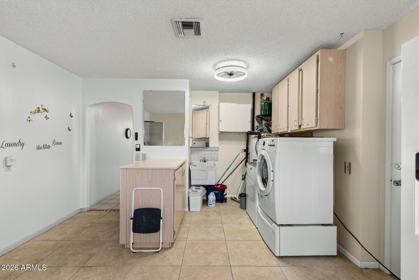 Welcome to this well-maintained Annapolis model. Situated on an - photo 30