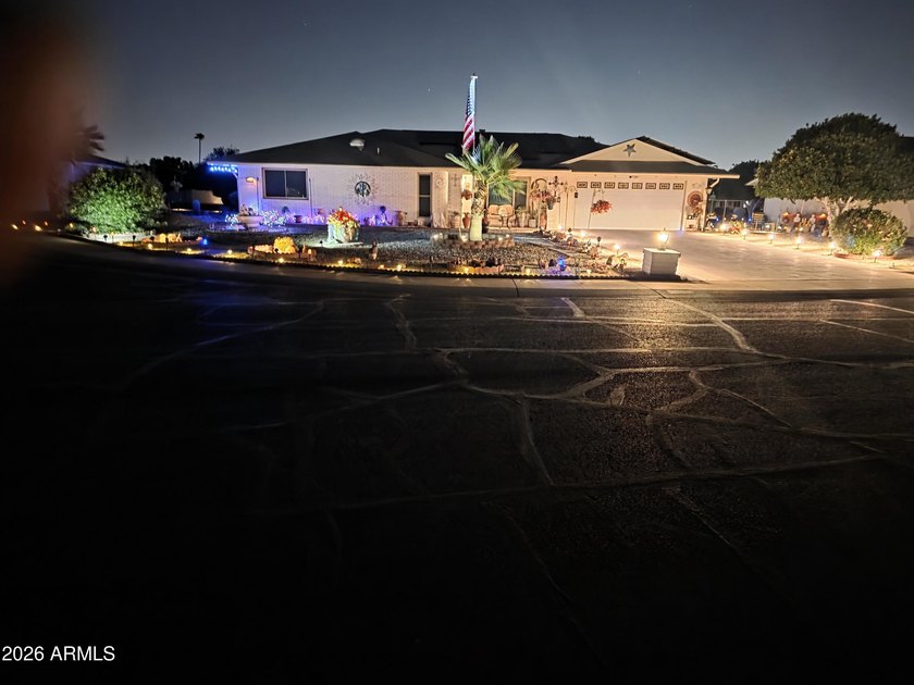 Welcome to this well-maintained Annapolis model. Situated on an - photo 45