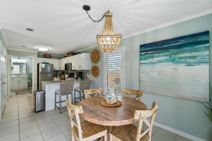 Nicely updated and well maintained unit in popular Rollin Tide - photo 6