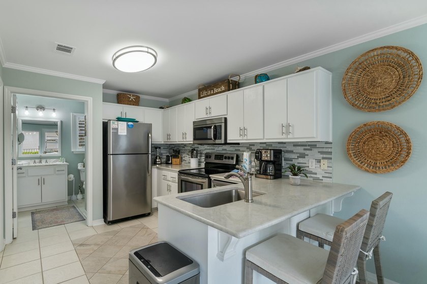 Nicely updated and well maintained unit in popular Rollin Tide - photo 8
