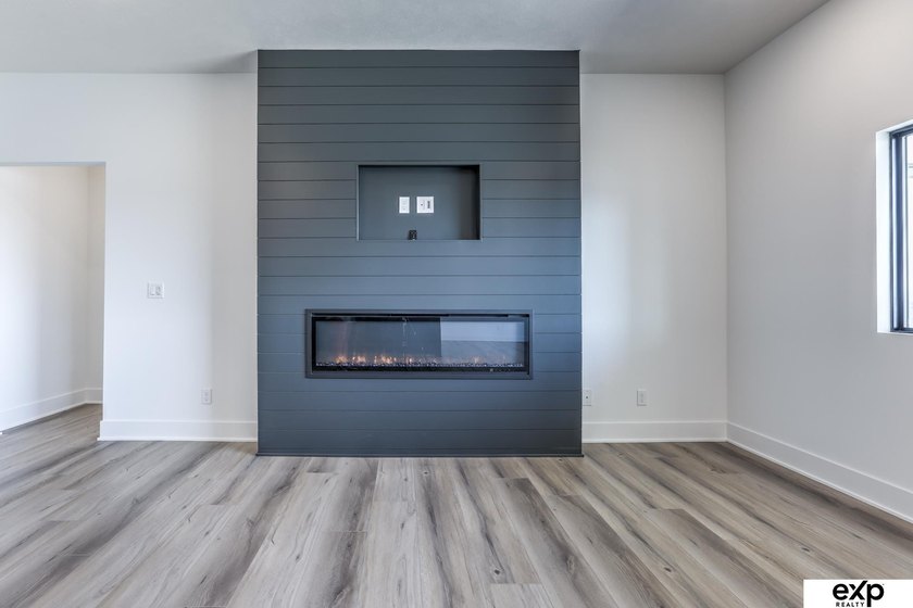 Experience the perfect blend of luxury, convenience, and - photo 12