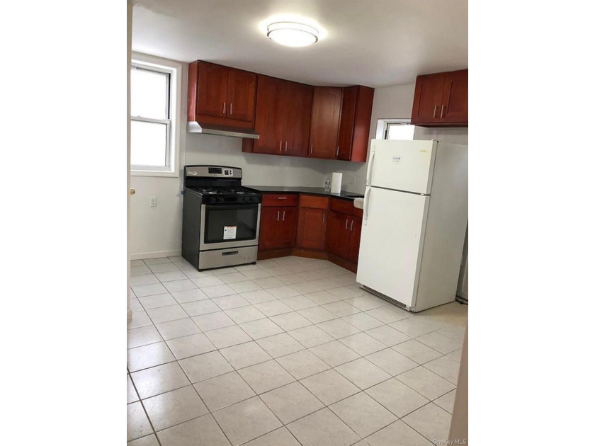 Exceptional mixed-use property in the heart of Flushing. This - photo 14
