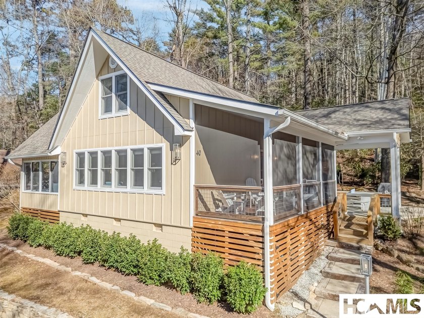 Modern Mountain Charm in Lake Toxaway Estates Experience - photo 6
