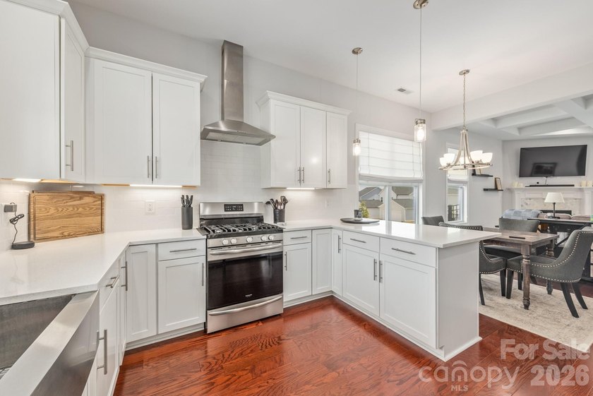 Welcome to 212 Meyers Ridge Road, where modern living meets - photo 6