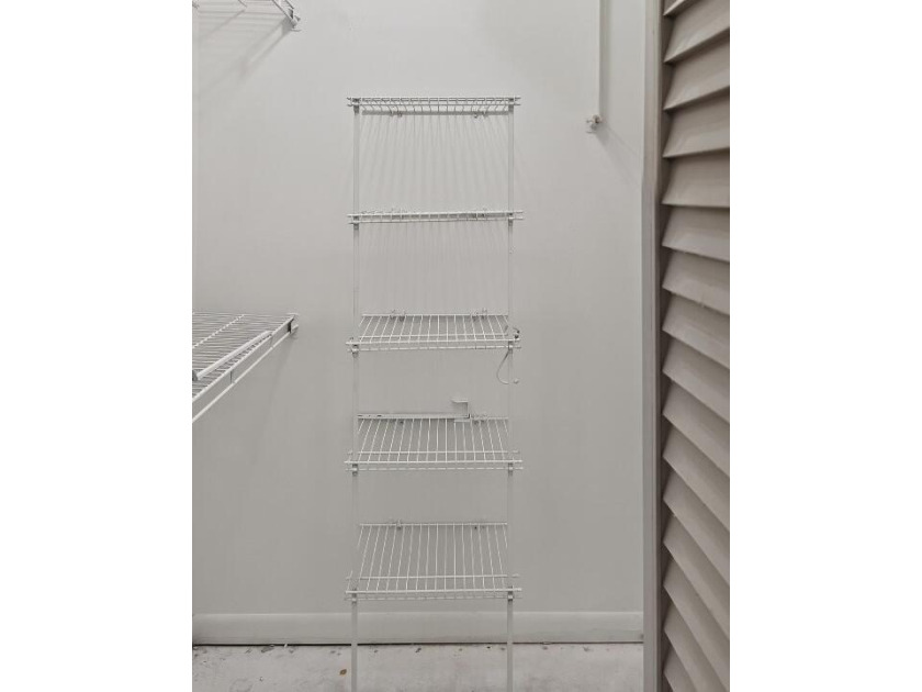 EXCITING opportunity in Lucerne Lakes! This 4th-floor Lake Worth - photo 15