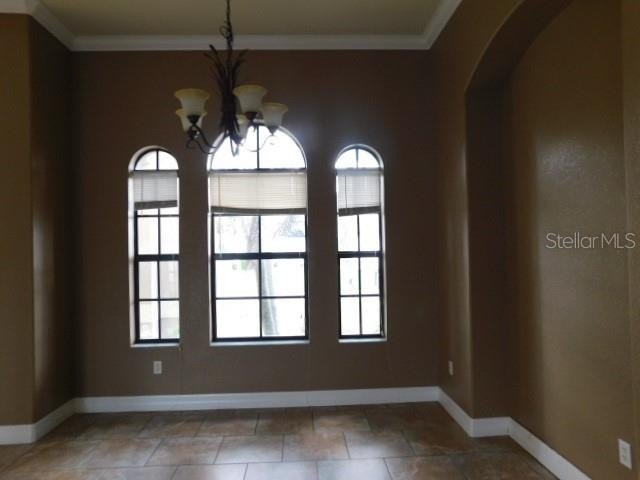 Nice 3/2 with formal living room with sliders leading to back - photo 8