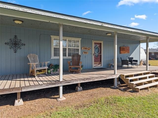 3 bed, 2 bath pretty home in Dougherty. Davis schools. Fiber - photo 3