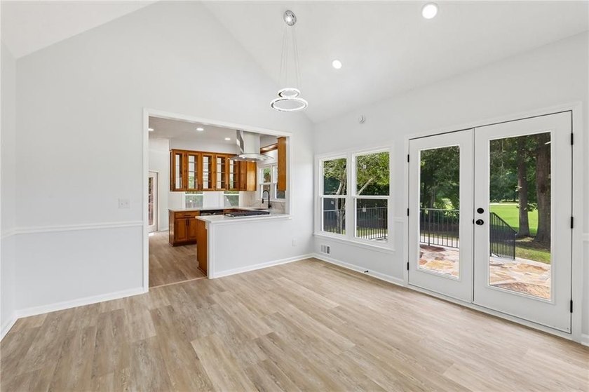 Priced well below appraisal. Walk into equity - Awesome - photo 8
