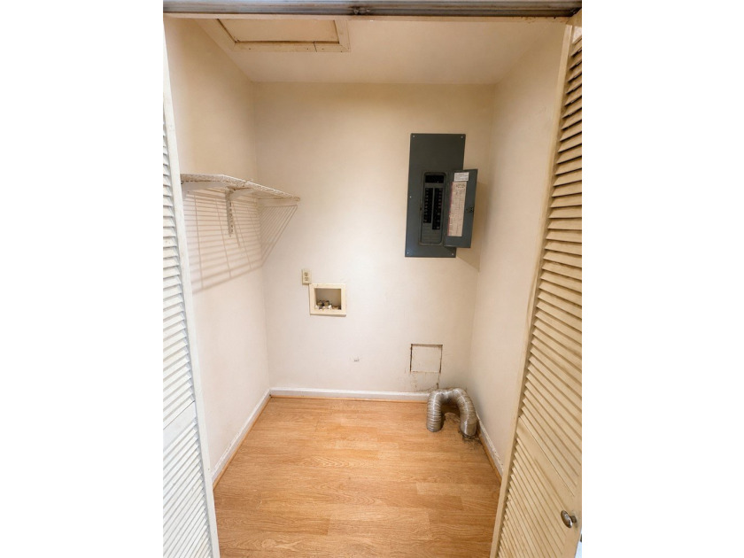 Welcome to 138 Cloverdale Dr. in Seneca, SC a 3 bedroom, 2 full - photo 8