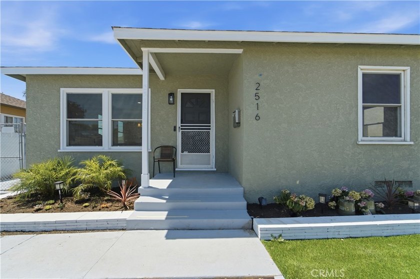 Welcome to sunny torrance. This home is a renovated modern 3 - photo 15