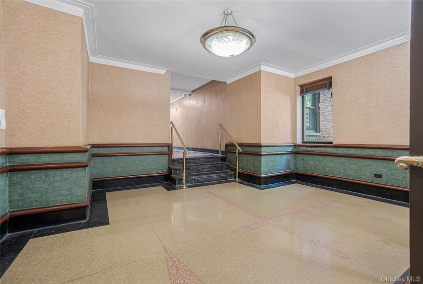 Two Bedrooms Co-op Unit in Great Location! Hardwood Floors - photo 18