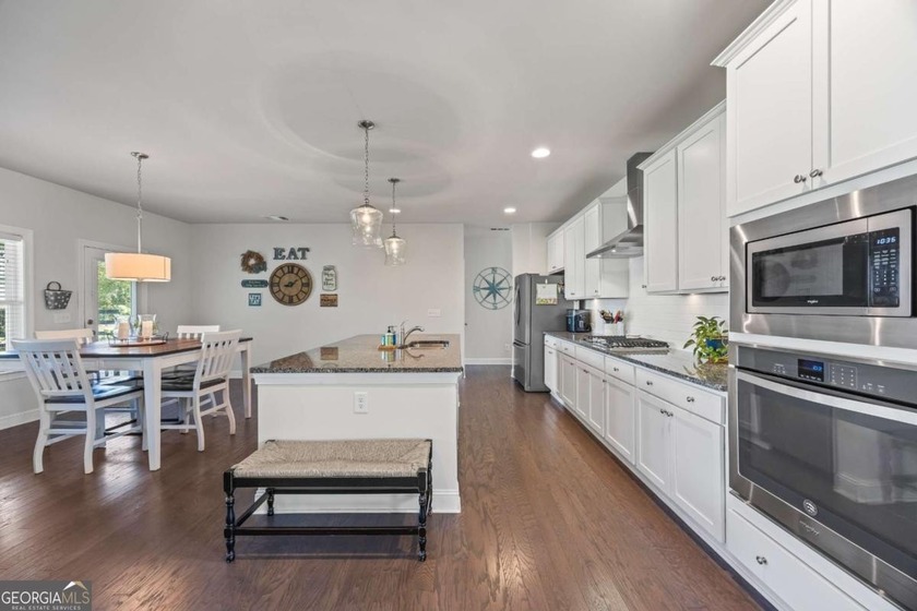 **SELLER OFFERING $10,000 towards BUYERS CLOSING COSTS, with an - photo 21