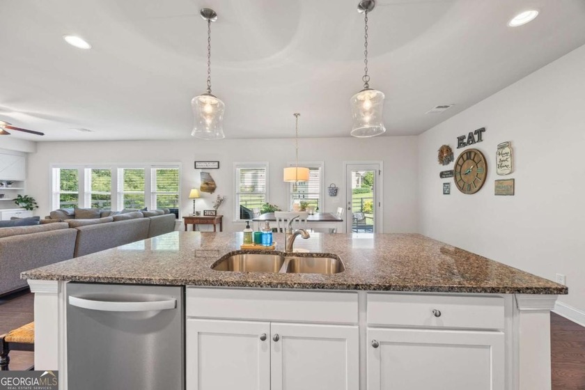 **SELLER OFFERING $10,000 towards BUYERS CLOSING COSTS, with an - photo 23