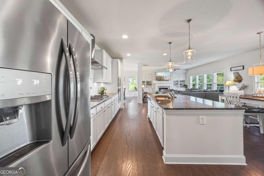 **SELLER OFFERING $10,000 towards BUYERS CLOSING COSTS, with an - photo 25