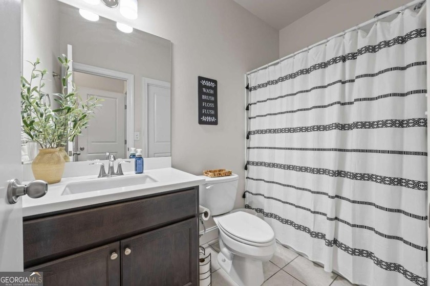 **SELLER OFFERING $10,000 towards BUYERS CLOSING COSTS, with an - photo 43