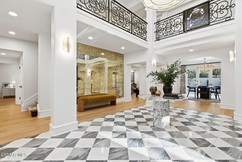 Absolutely striking transitional Mediterranean with a prime - photo 8