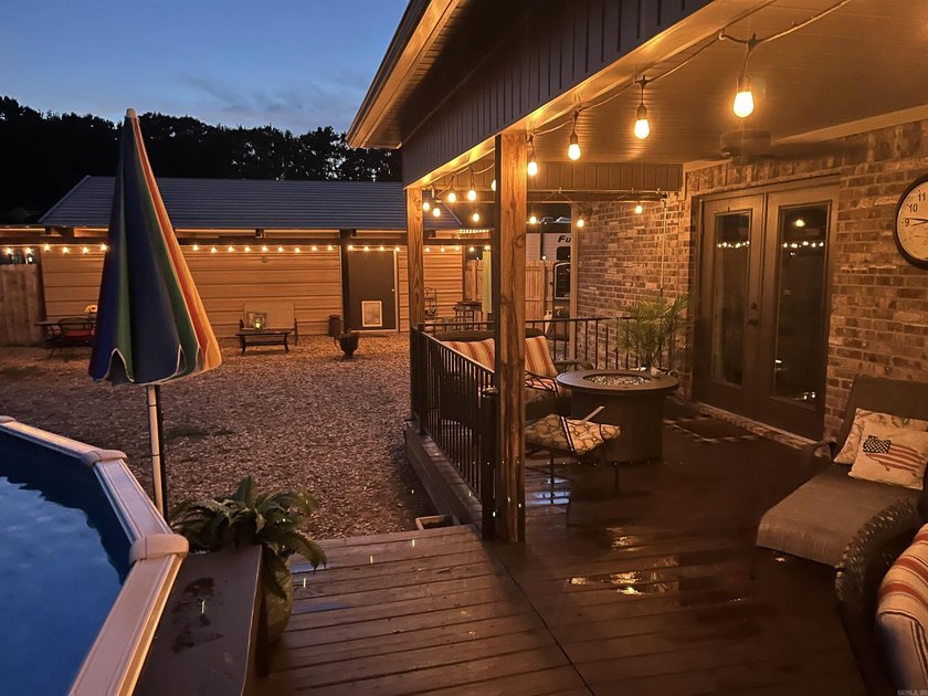 Country living with modern comfort! Nestled on 4.46 beautiful - photo 35