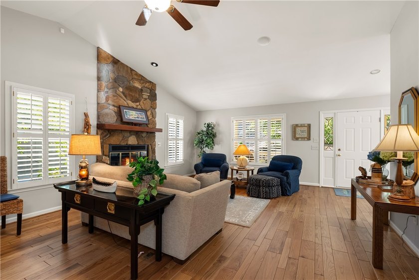 Full Furnished Waterfront Retreat in Keowee Key - photo 7