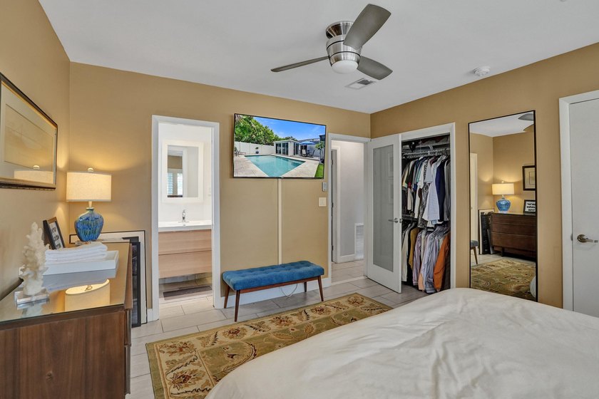 Welcome to this charming single-family residence located in East - photo 15